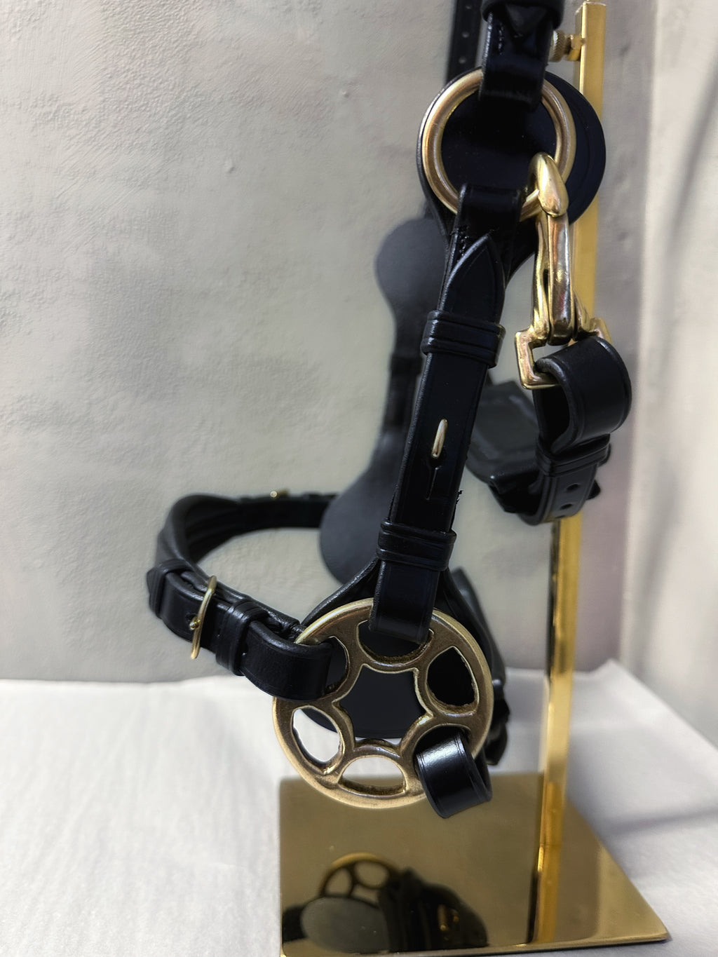 Bella Starwheel hackamore all black