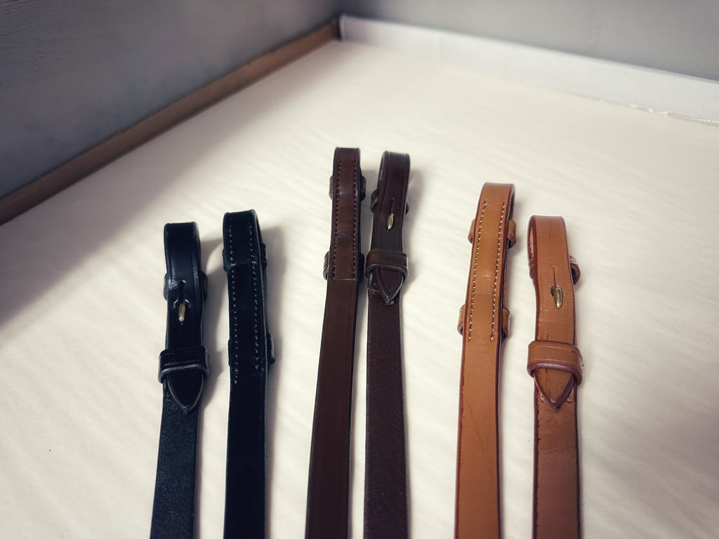 Slim plain leather reins in black, brown, and tan with brass details, soft Italian leather, 1.3 cm width, ideal for double reins riding