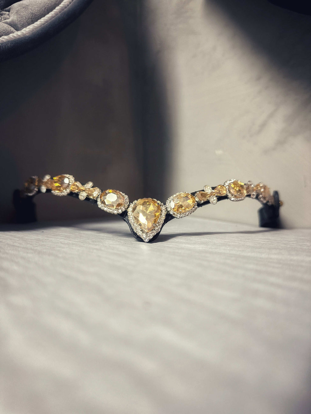 Sample nr.5 black headband with yellow gemstone embellishments and intricate design