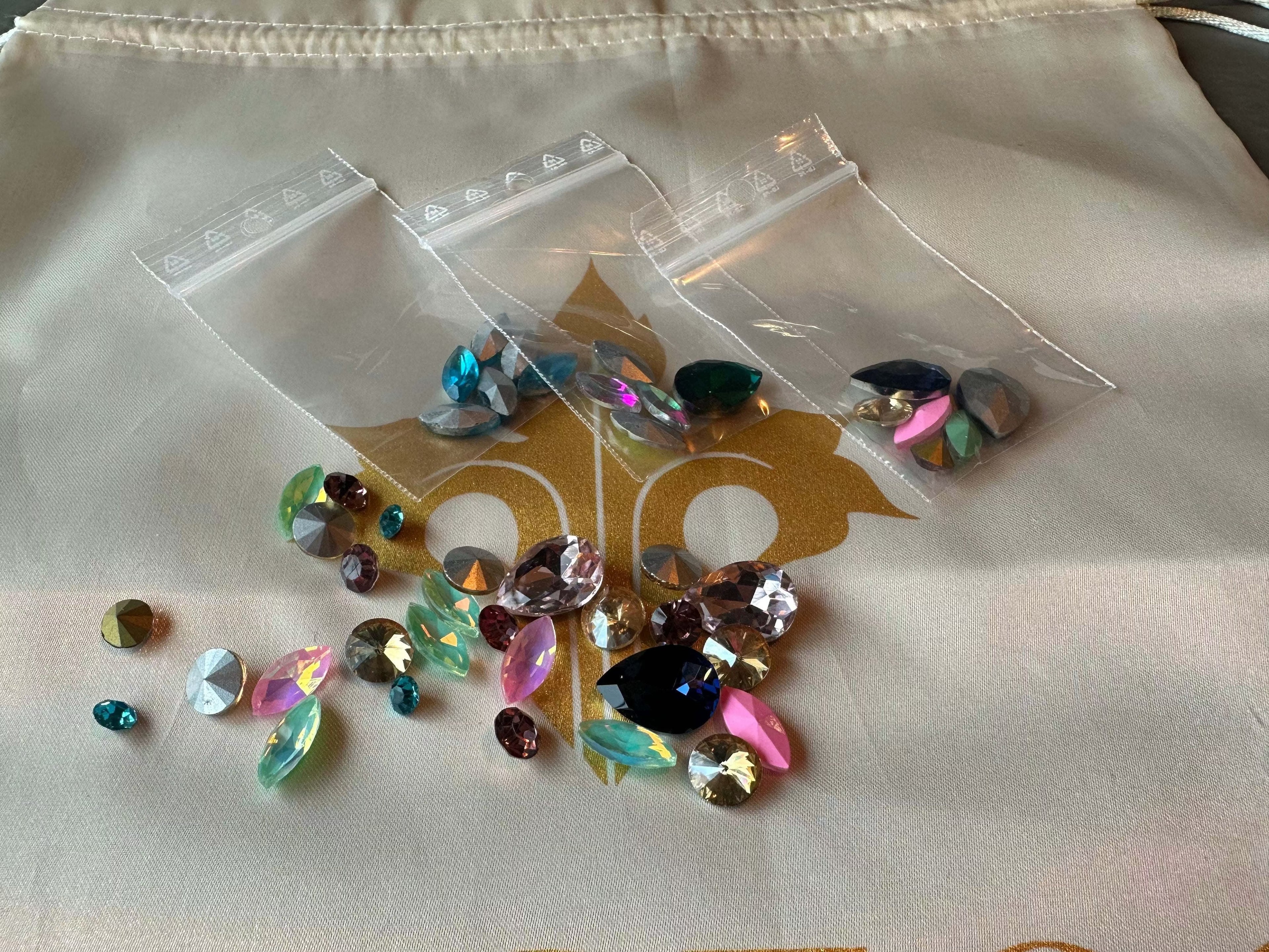 Replacement extra stones for browband crystals pack with 6-7 crystals to restore sparkle