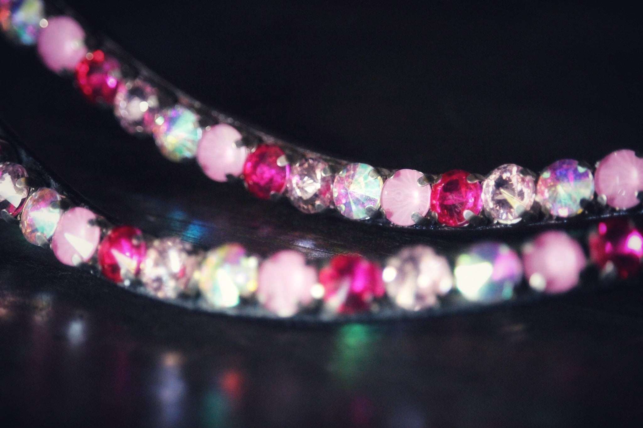 Chunky Swarovski Strawberry milkshake