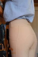 Load image into Gallery viewer, Masego Riding Tights
