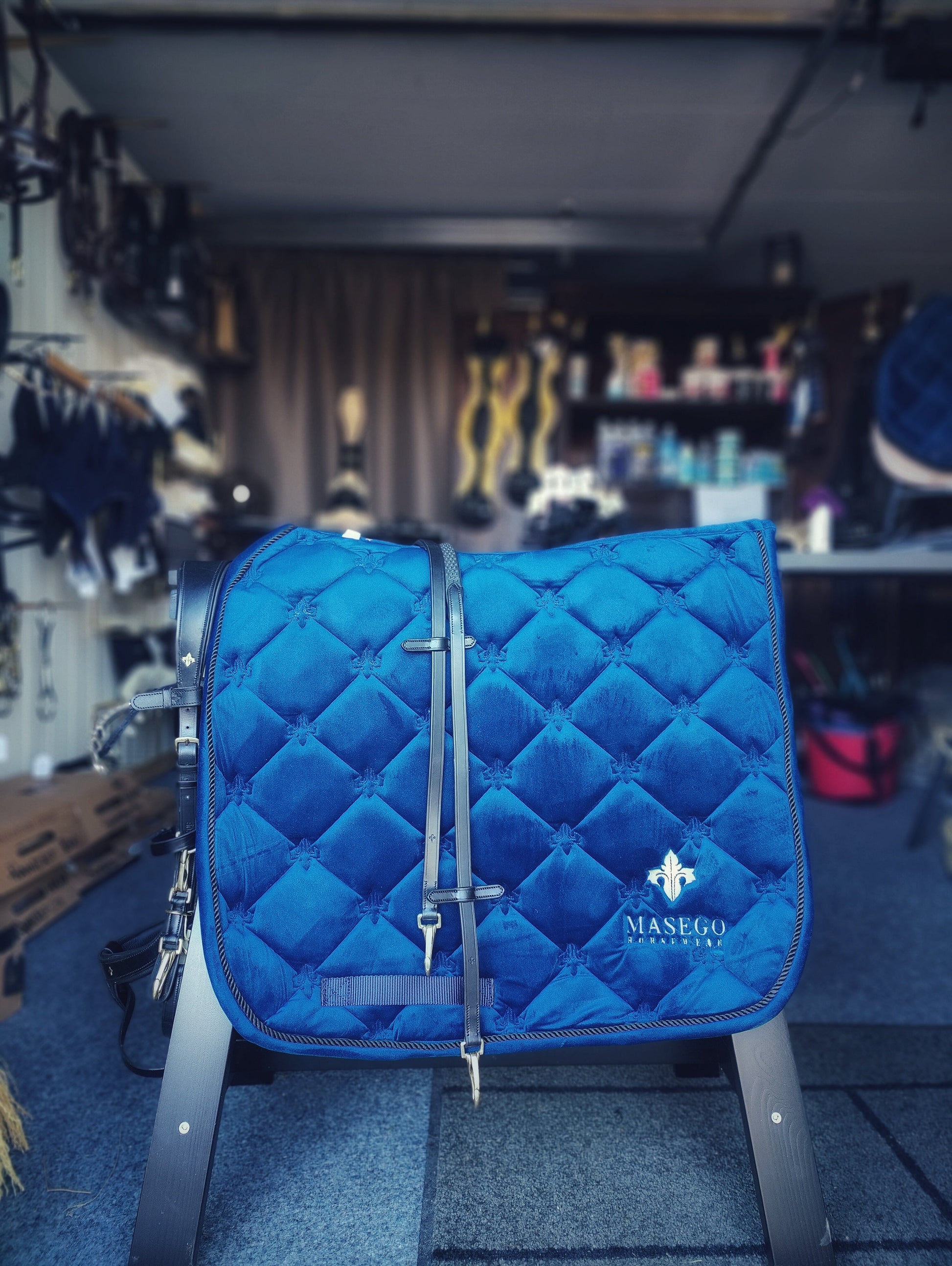 Masego Royal blue velvet dressage saddle pad - MASEGO horsewear