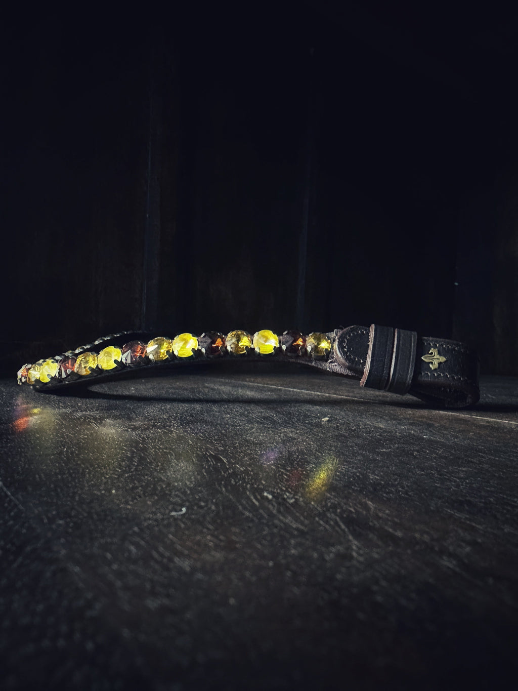 SAMPLE Pyramids browband